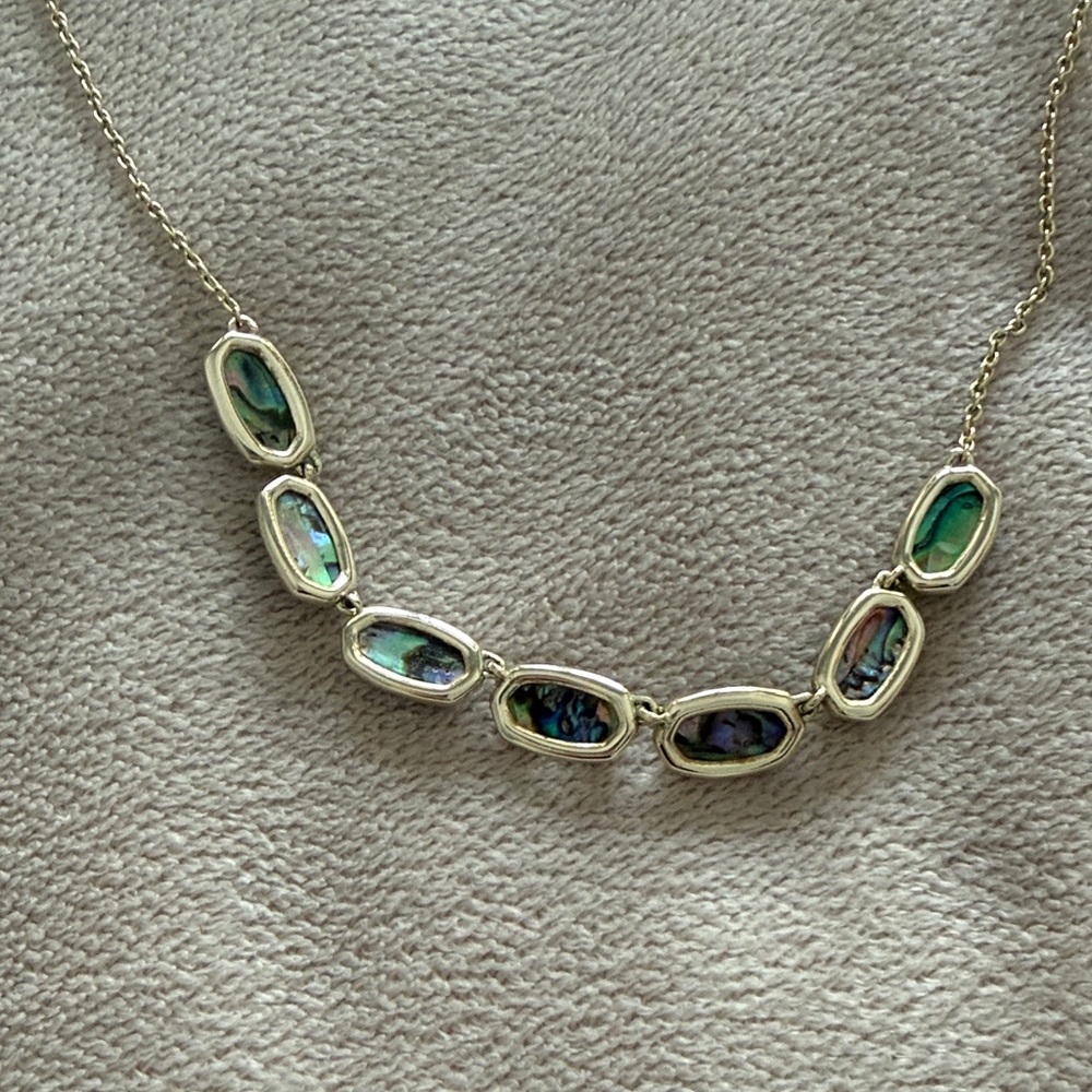Kendra Scott Grayson gold and abalone necklace - Picture 5 of 6